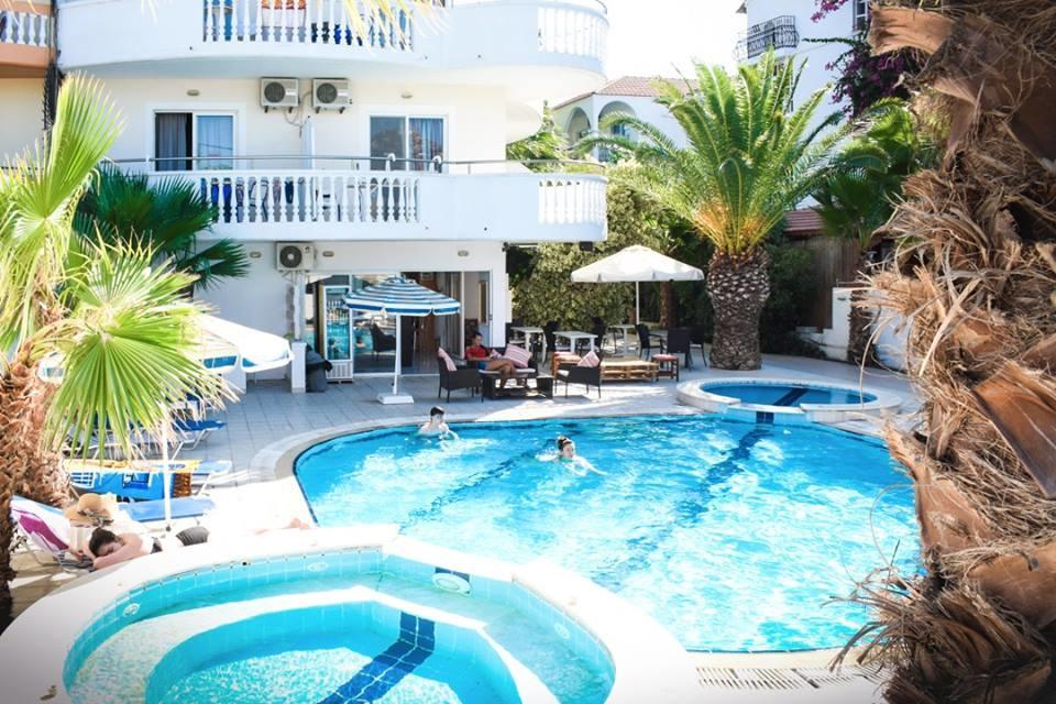 White Palace Studios Faliraki Exterior photo